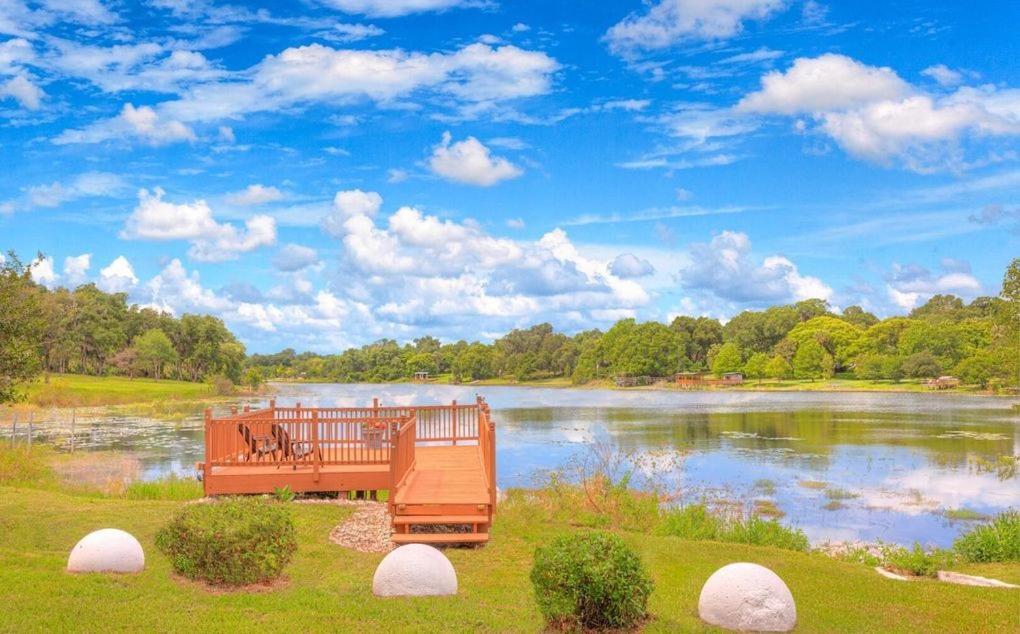 Cabin On The Lake Lake Helen Екстер'єр фото